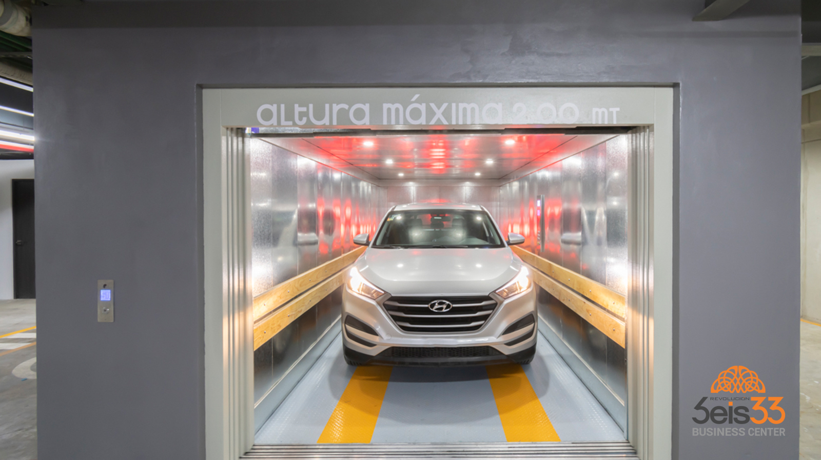 ElevadorEstacionamiento_BusinessCenter_Revolucion633