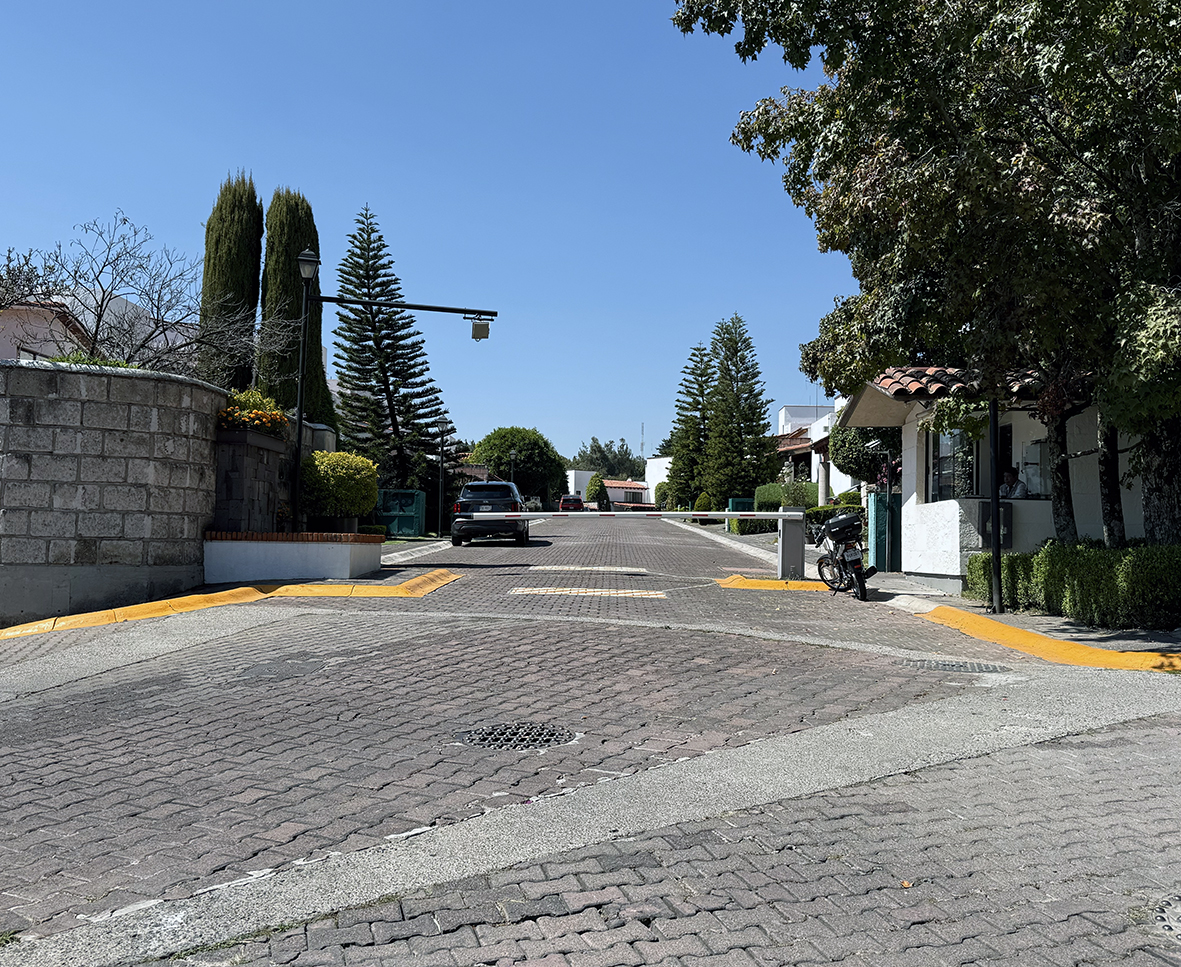 80 BOSQUE DE TARANGO, ALVARO OBREGON, Ciudad de México, 3 Habitaciones Habitaciones, ,3 BathroomsBathrooms,Casa,En Venta,BOSQUE DE TARANGO,3,1072